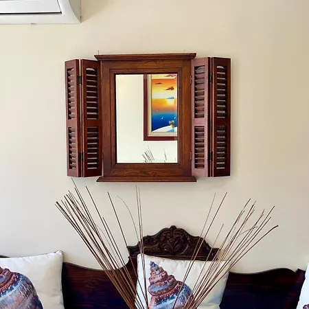 Holiday home Mary's Archontiko Messaria (Santorini)