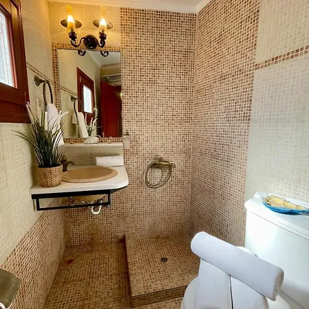 Maison Palms * Mesaria
