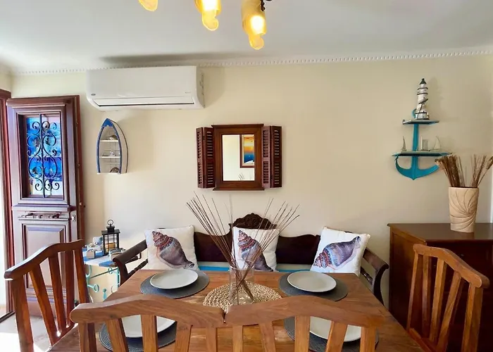 Holiday home Mary's Archontiko *