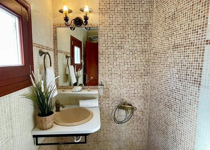 Nyaraló Mary's Archontiko Meszariá